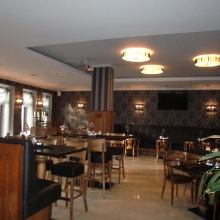 Hotel Mythos "Apartments" Markgröningen Esterno foto