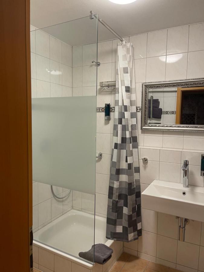 Hotel Mythos "Apartments" Markgröningen Esterno foto